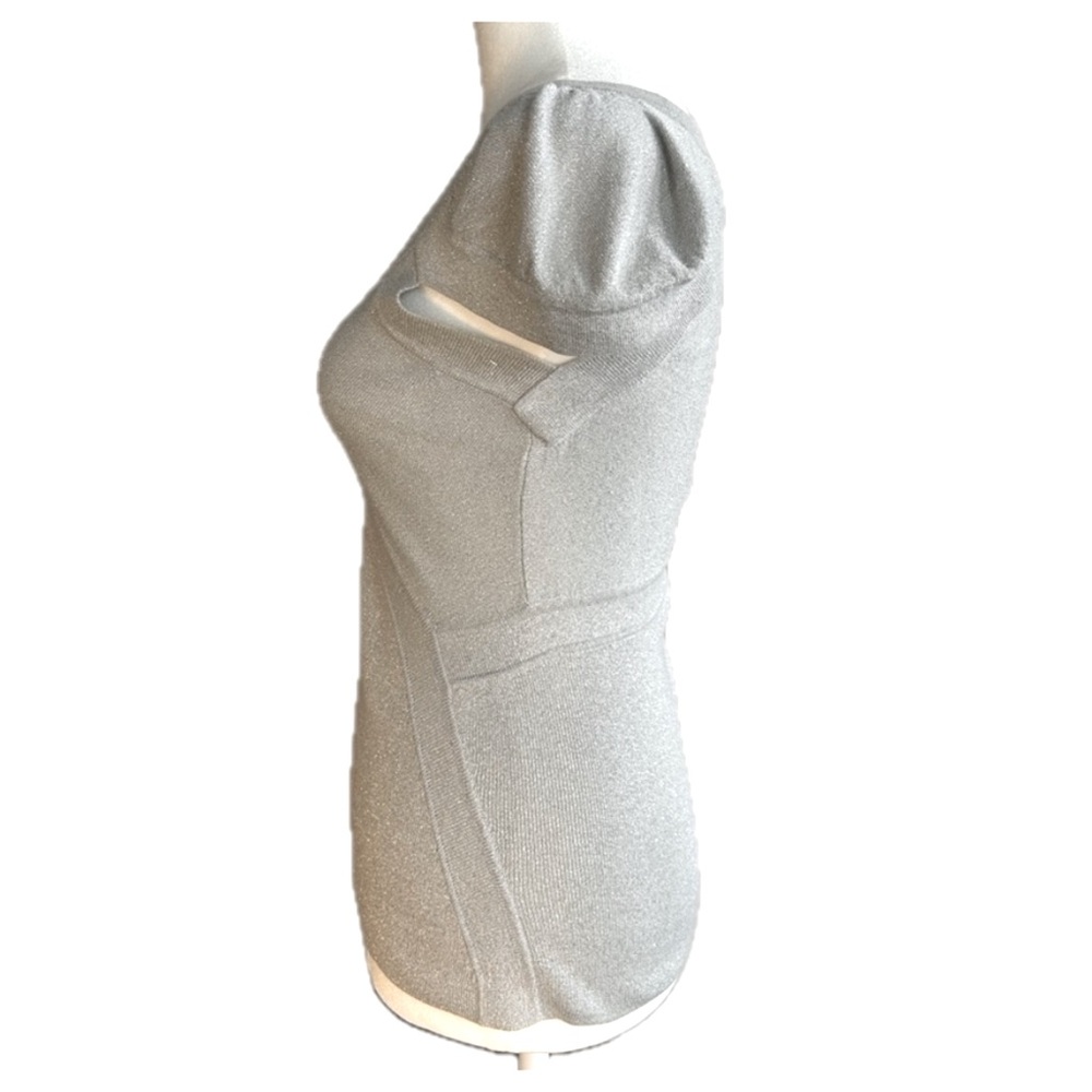 Vintage Moda International Metallic Silver Cap Sleeve Top - Picture 3 of 7
